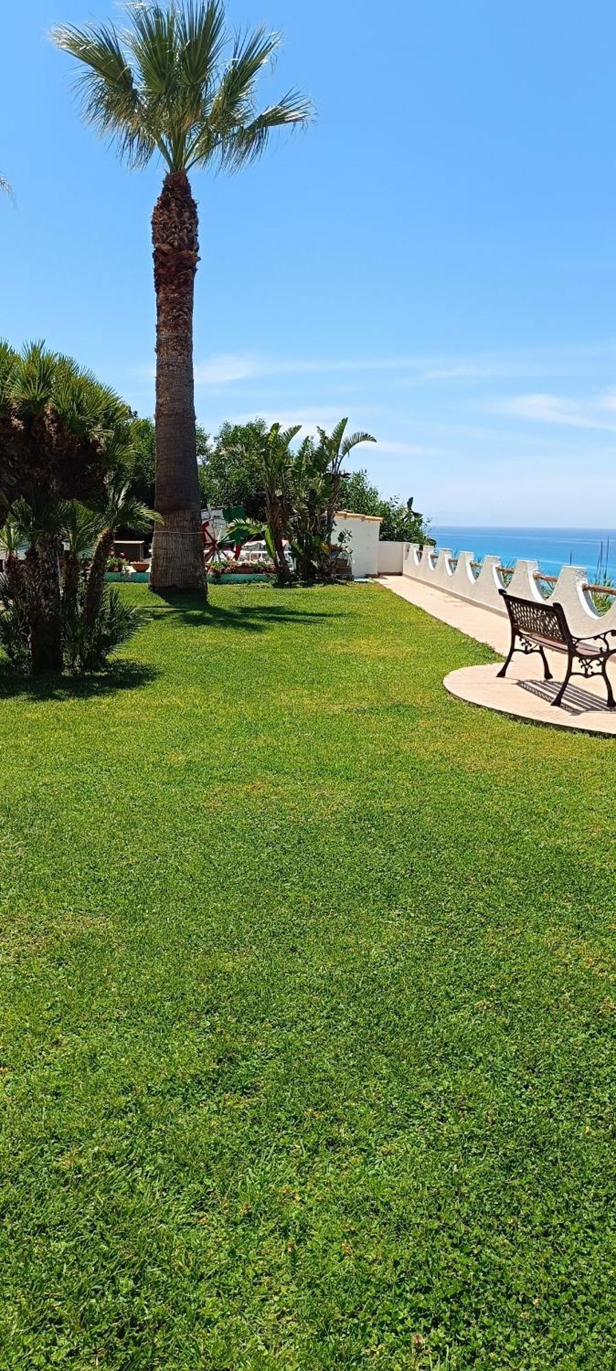 Residenza Stefanelli Lägenhet Capo Vaticano Exteriör bild