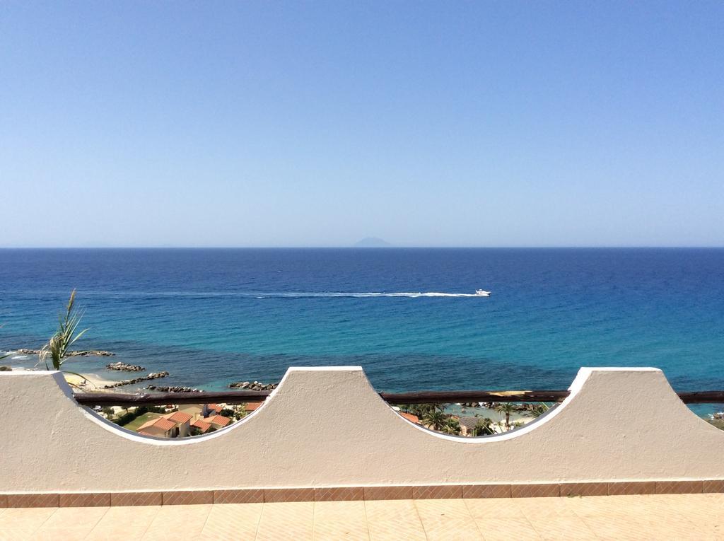 Residenza Stefanelli Lägenhet Capo Vaticano Exteriör bild